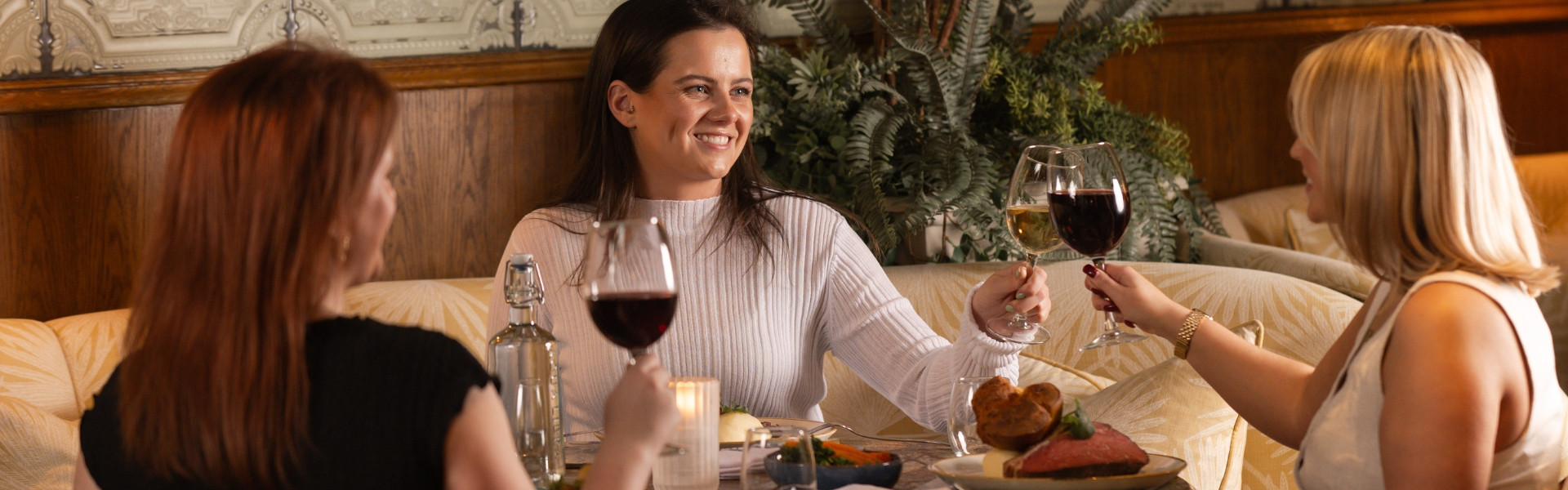 Full width banner desktop cms-old-inn