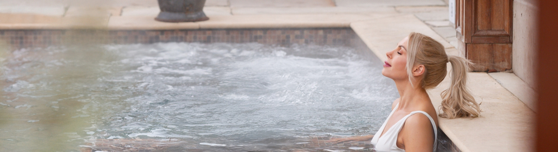 A winters pause cms-old-inn