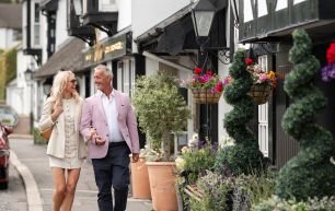 Spring info card cms-old-inn