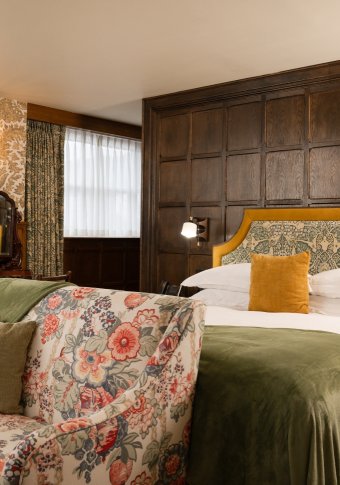 Spring stays cms-old-inn