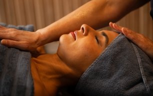 The old inn  info card cms-old-inn