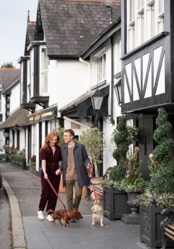 Old inn image card cms-old-inn